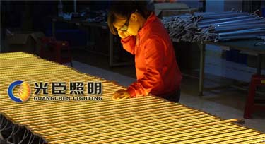 網(wǎng)絡(luò)詢盤激增，光臣照明LED線條燈訂單暴漲