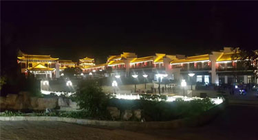 LED投光燈讓貴州“土豪村”亮出海市蜃樓的境象來(lái)