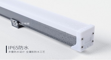 戶外「全彩線條燈」接上多端口控制器燈具無效果變化？